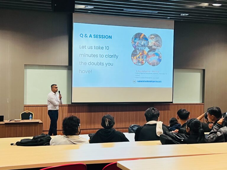 Tigernix CEO lecturing about Modern Technology 2
