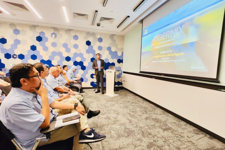 Mr Gowrishankar Explaning Tigernix Capabilities during the Event 3