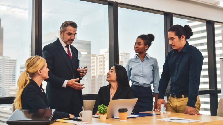 Effective Strategies for Business Leadership Training