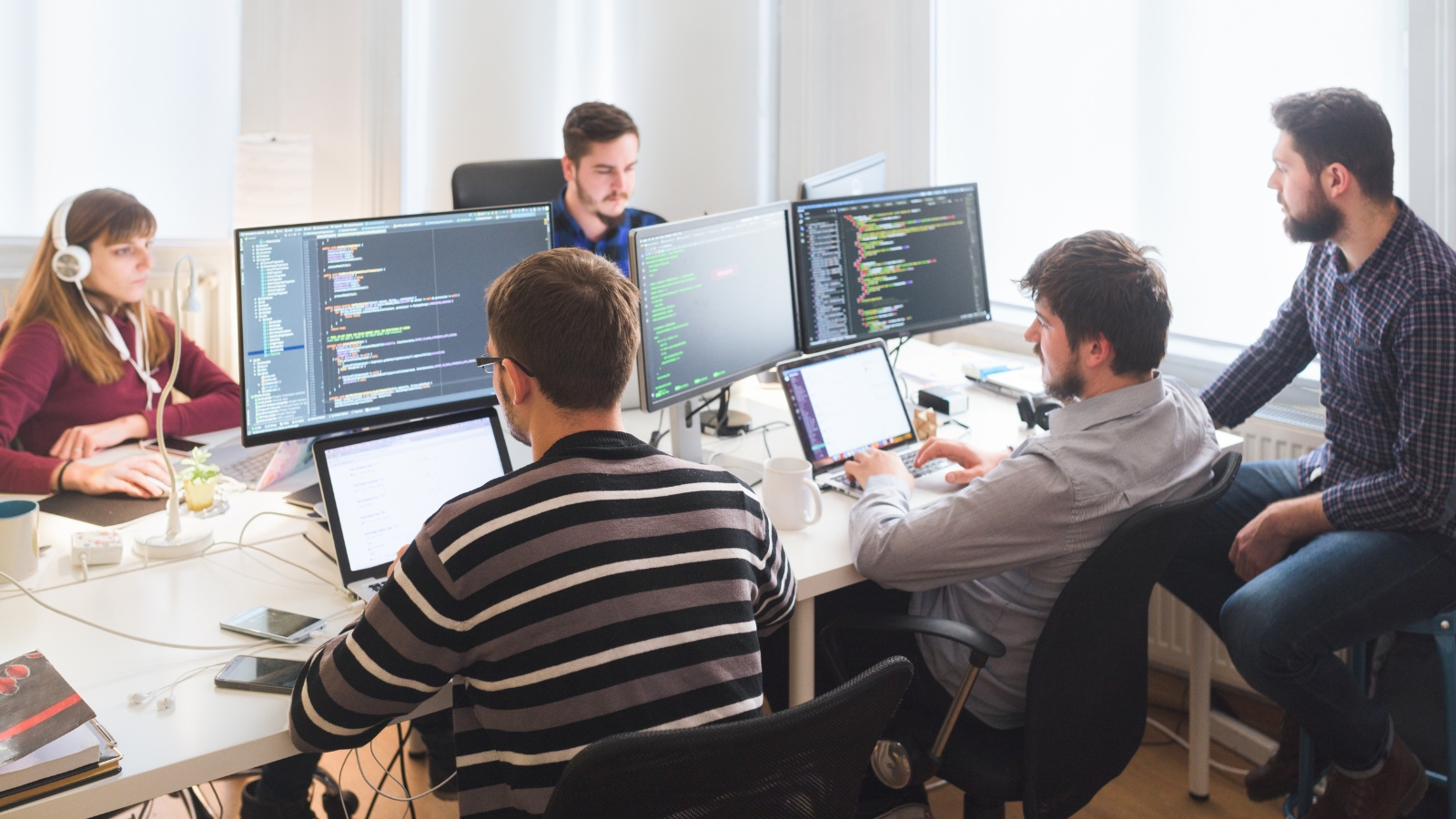 Software Deployment Strategies – Best Practices for Scalable Growth